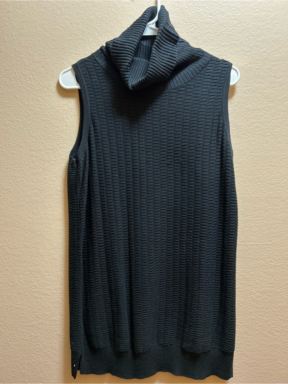 Susan Graver Black Ribbed Sleeveless Cowl Neck Tunic Medium